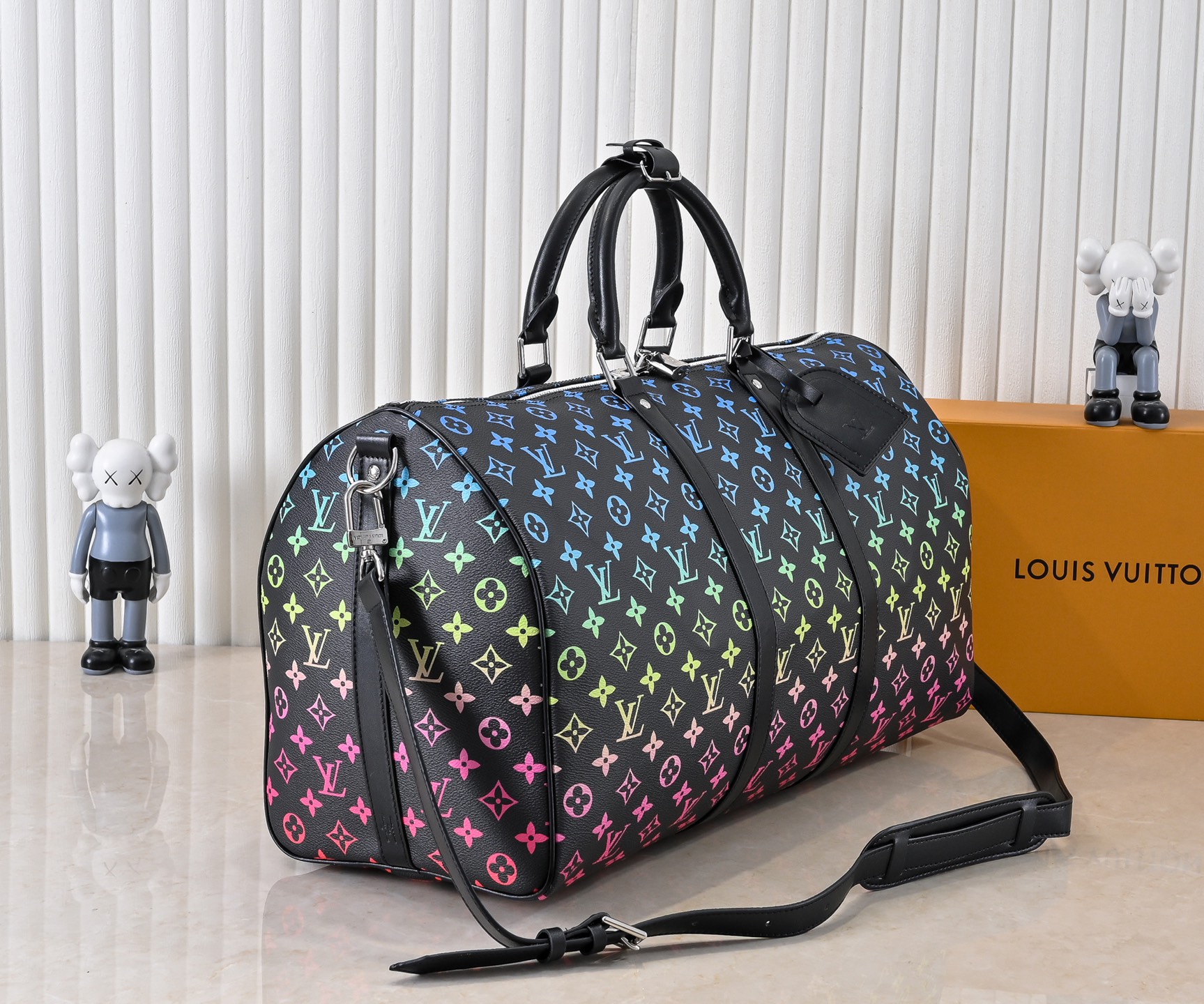High quality printed large capacity travel bag PLS add : if you need size guide