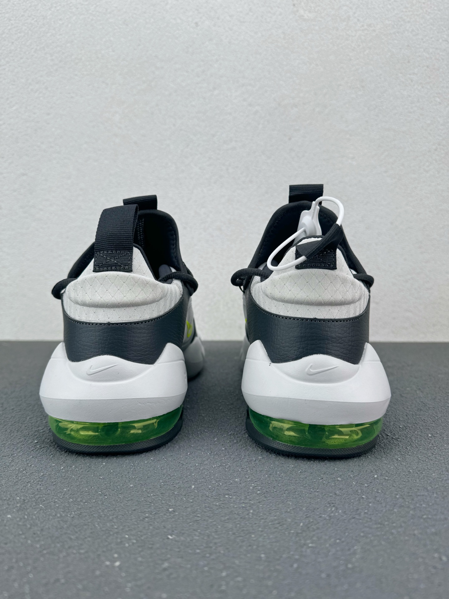 High quality half palm air cushioned running shoes