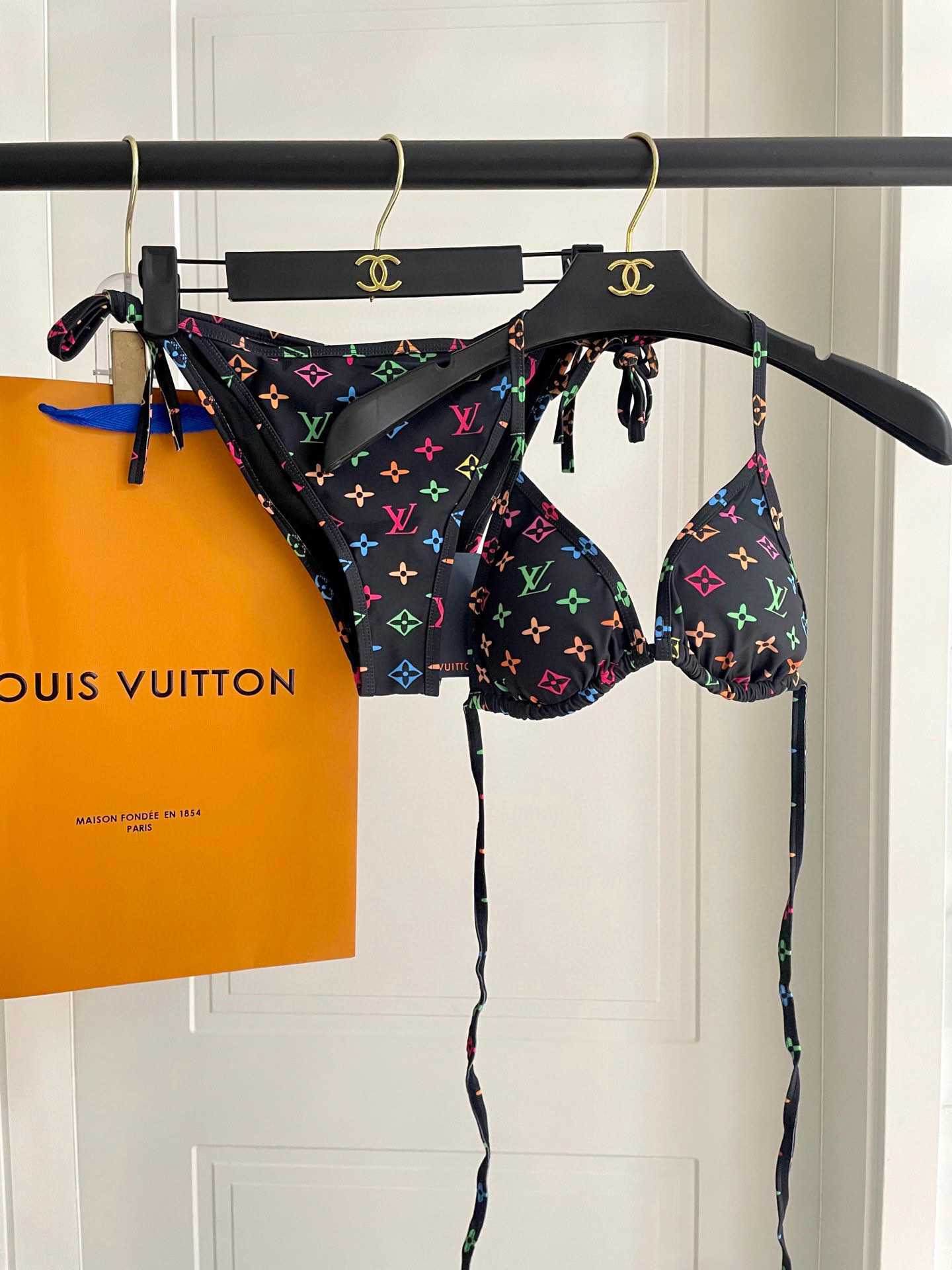 High quality bikini set 6pcs add : 18859952090 if you need size guide
