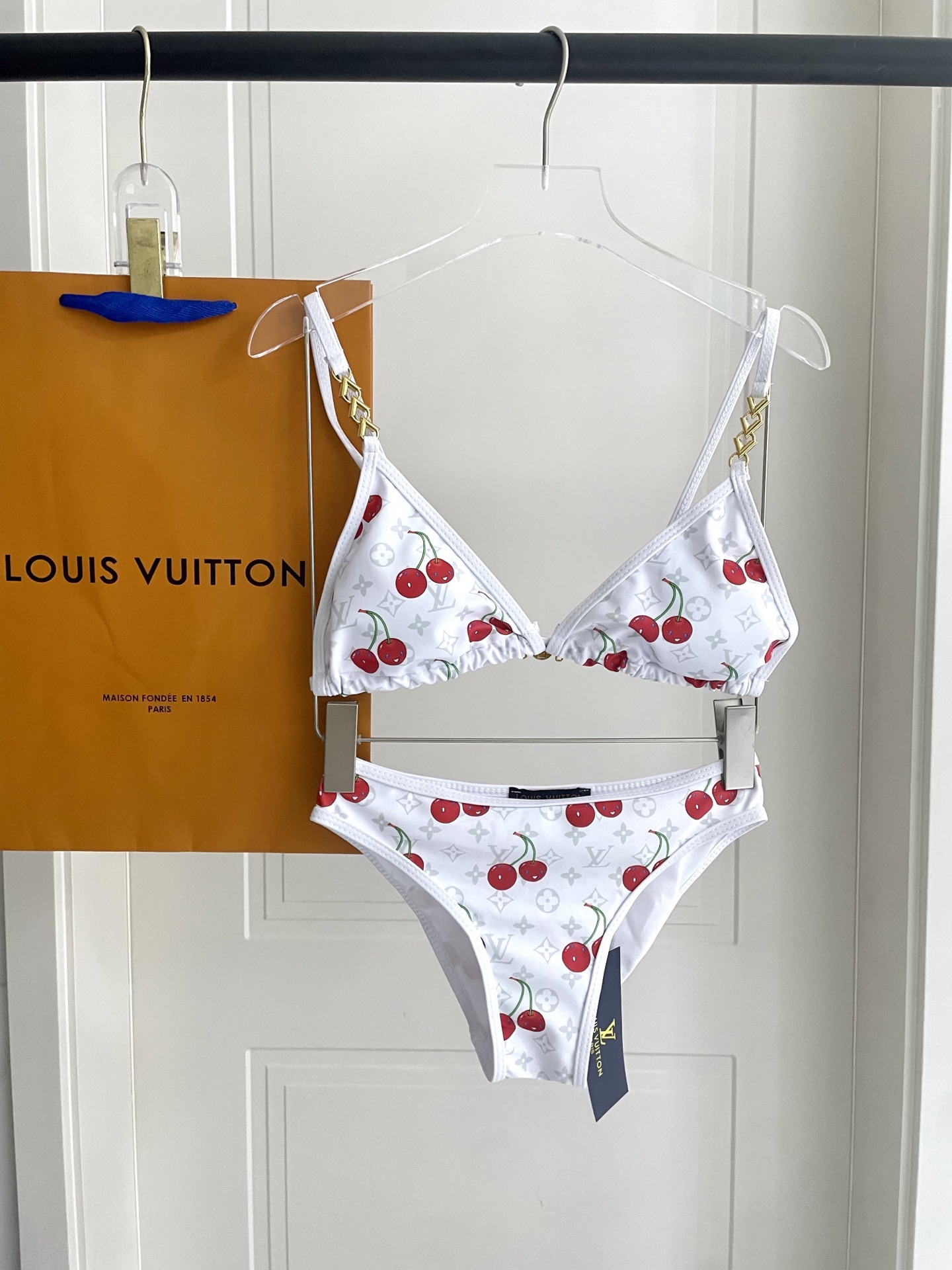 High quality bikini set 6pcs add : 18859952090 if you need size guide