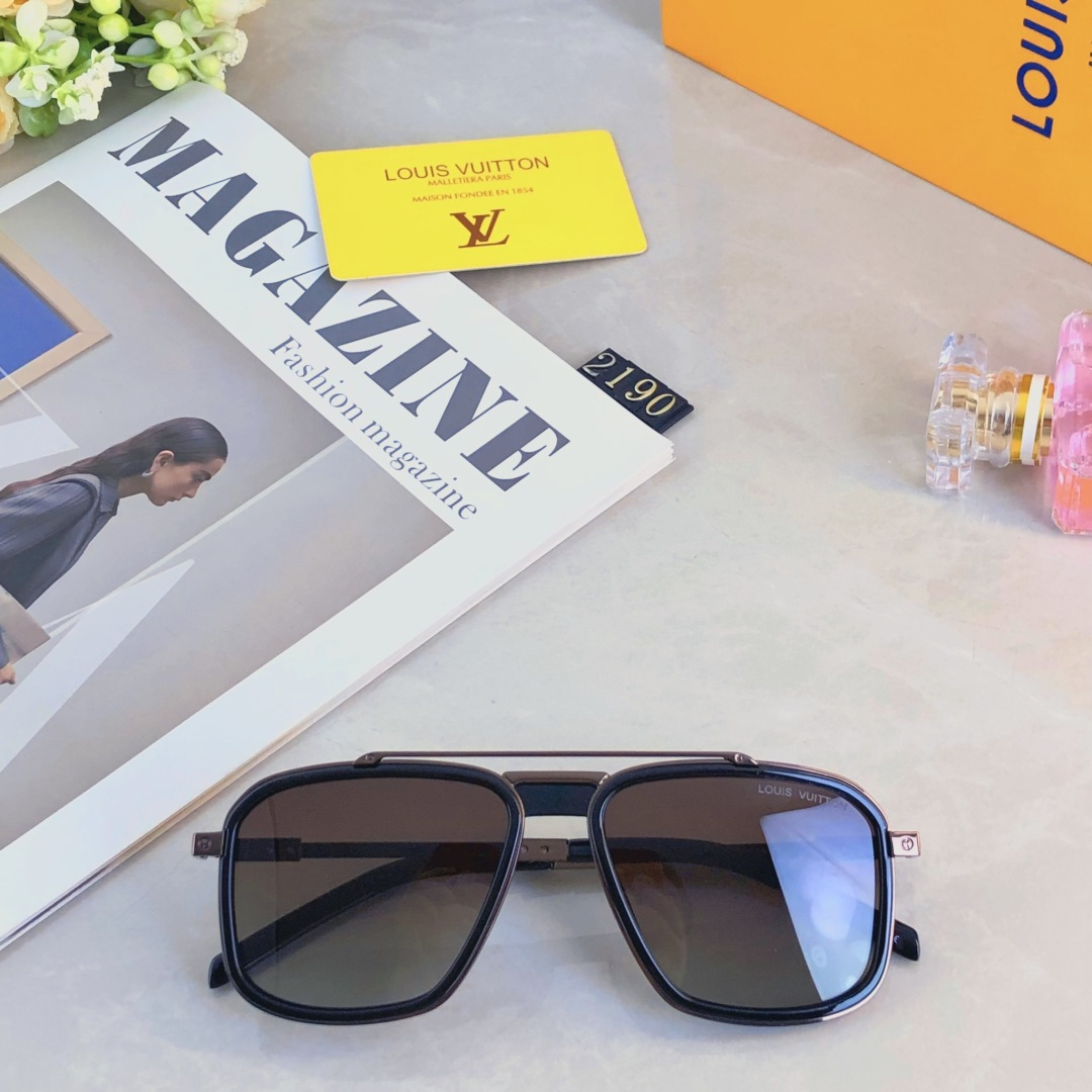 High quality temperament sunscreen sunglasses 4pcs add : 18030258501 if you need size guide