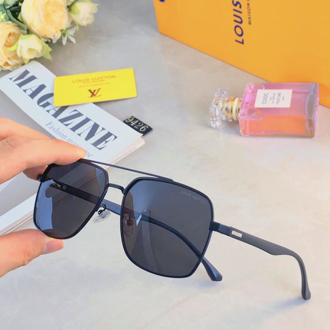 High quality temperament sunscreen sunglasses 1 pls add : 18030258501 if you need size guide