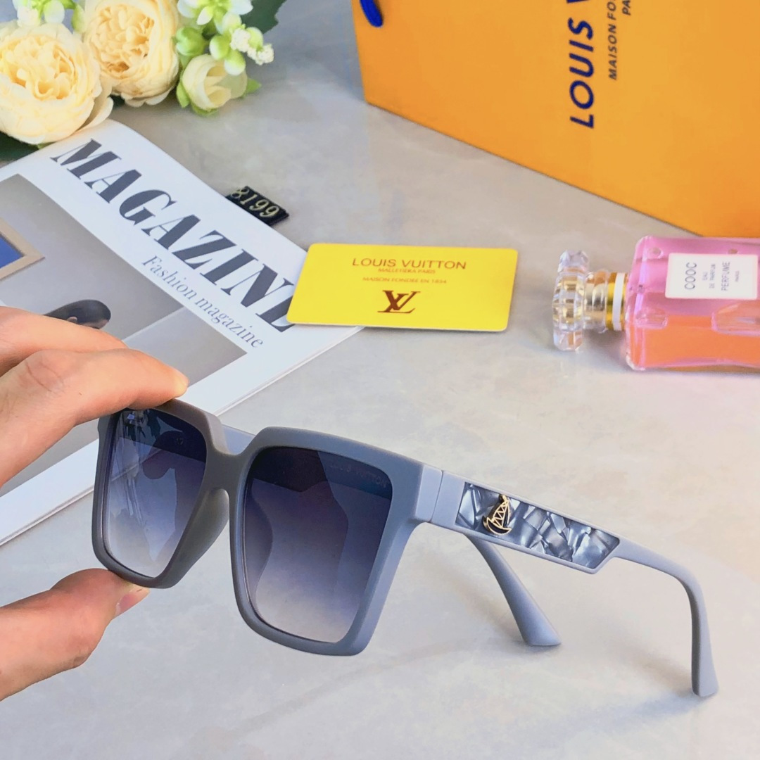 High quality temperament sunscreen sunglasses 1 pls add : 18030258501 if you need size guide