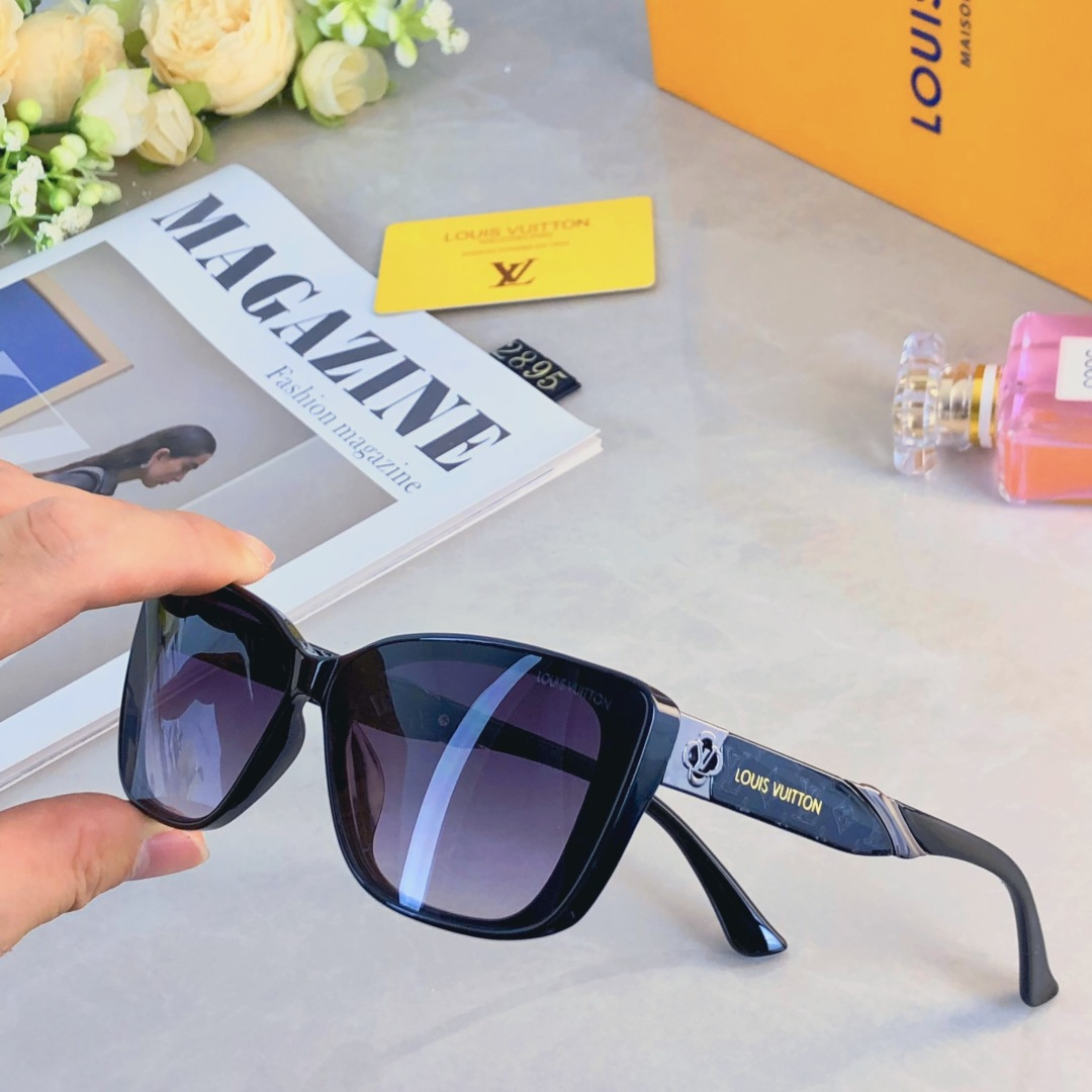 High quality temperament sunscreen sunglasses 2 pcs add : 18030258501 if you need size guide