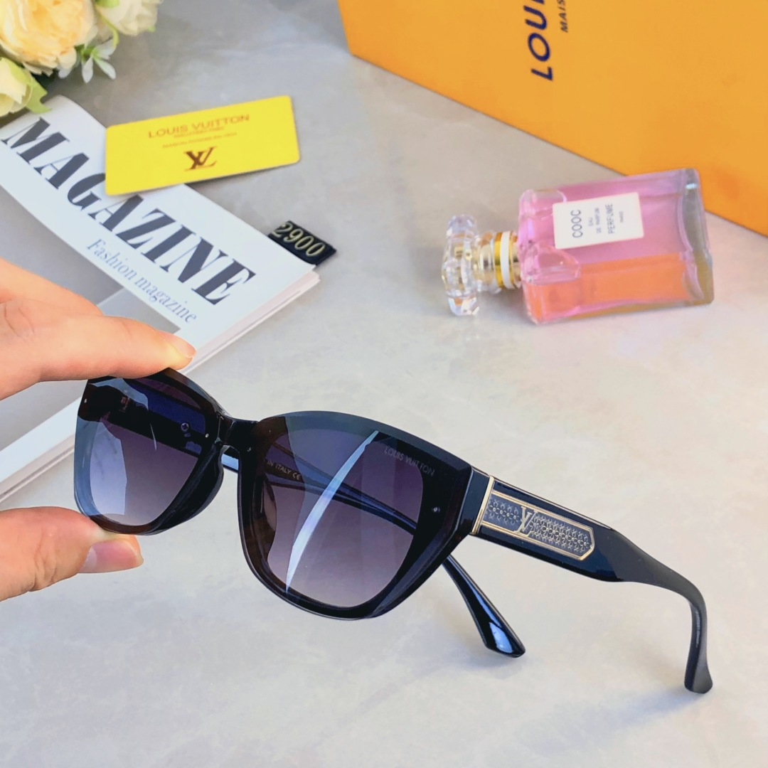 High quality temperament sunscreen sunglasses 2 pcs add : 18030258501 if you need size guide