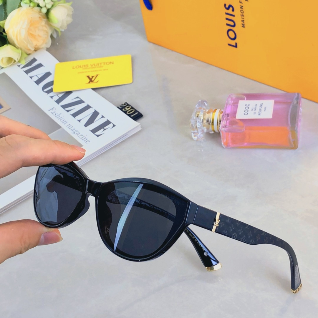 High quality temperament sunscreen sunglasses 2 pcs add : 18030258501 if you need size guide