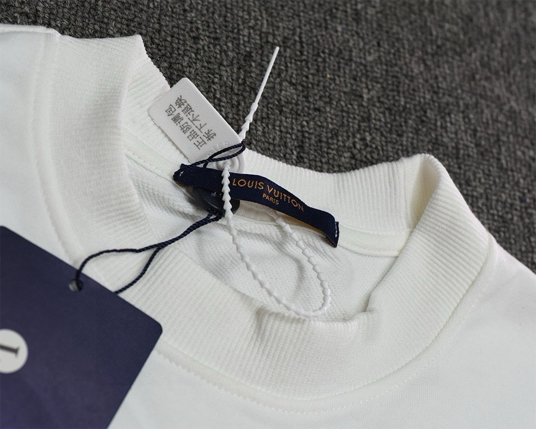 High quality minimalist letter printed round neck looped hoodie 1 pls add : 18030258501 if you need size guide