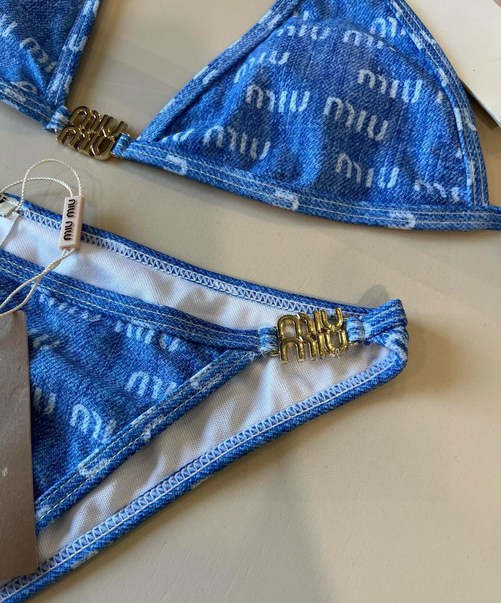 High quality bikini set 2pls add : 18030258501 if you need size guide