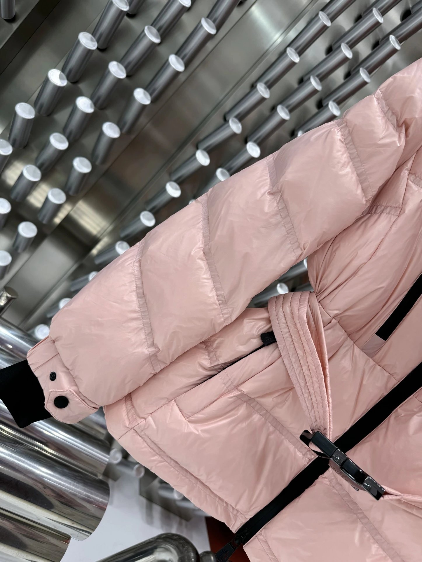 Short casual down jacket