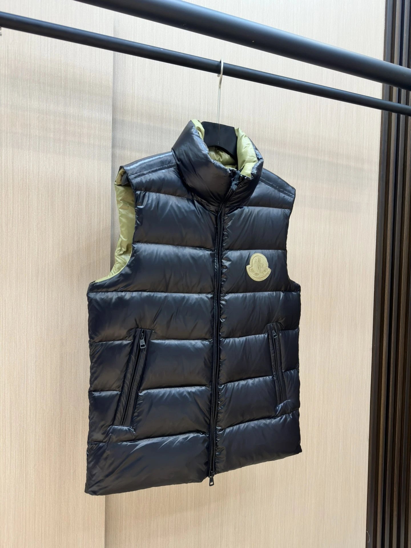 OWN - Casual vest 1