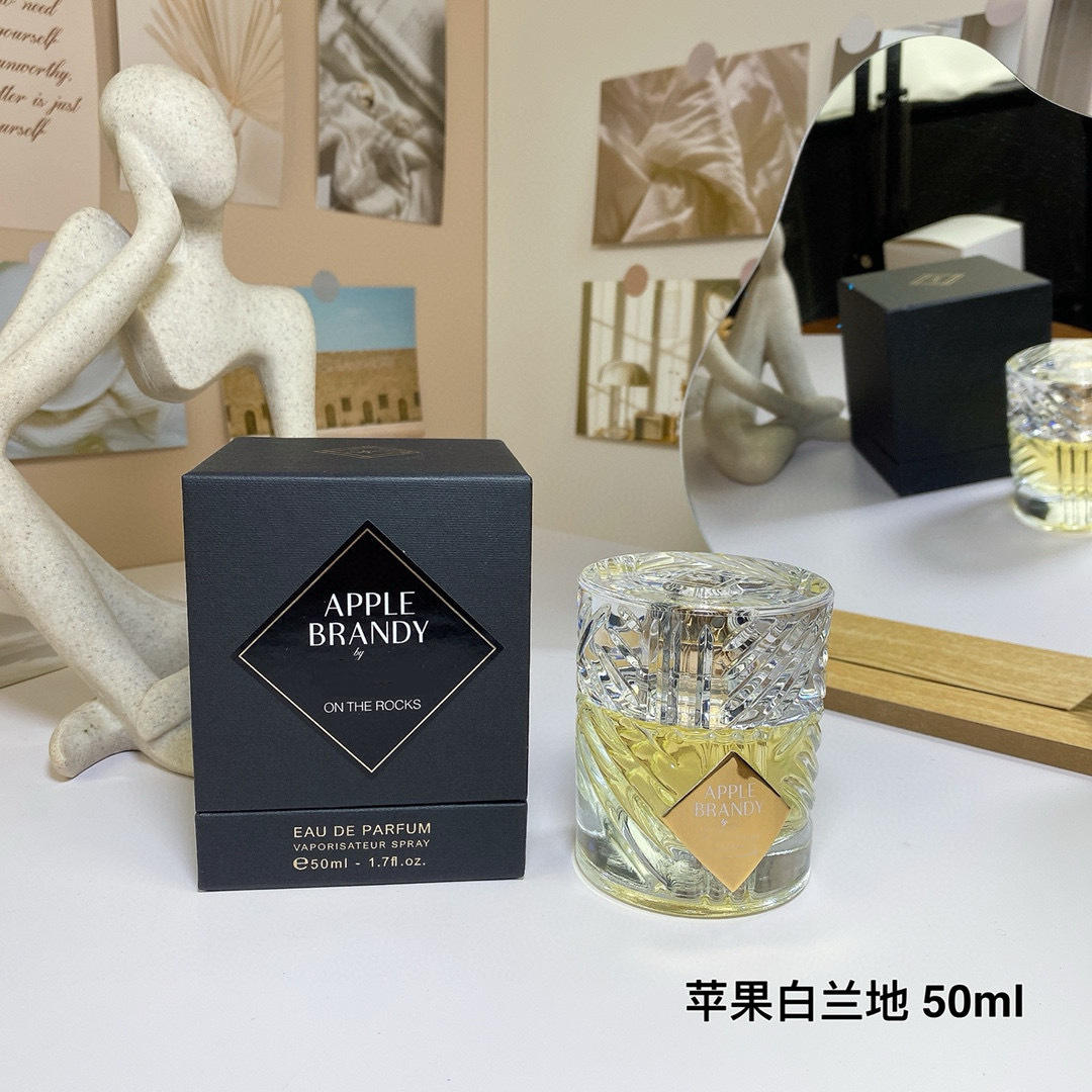 High quality perfume 7 pls add : 18030258501 if u need size guid