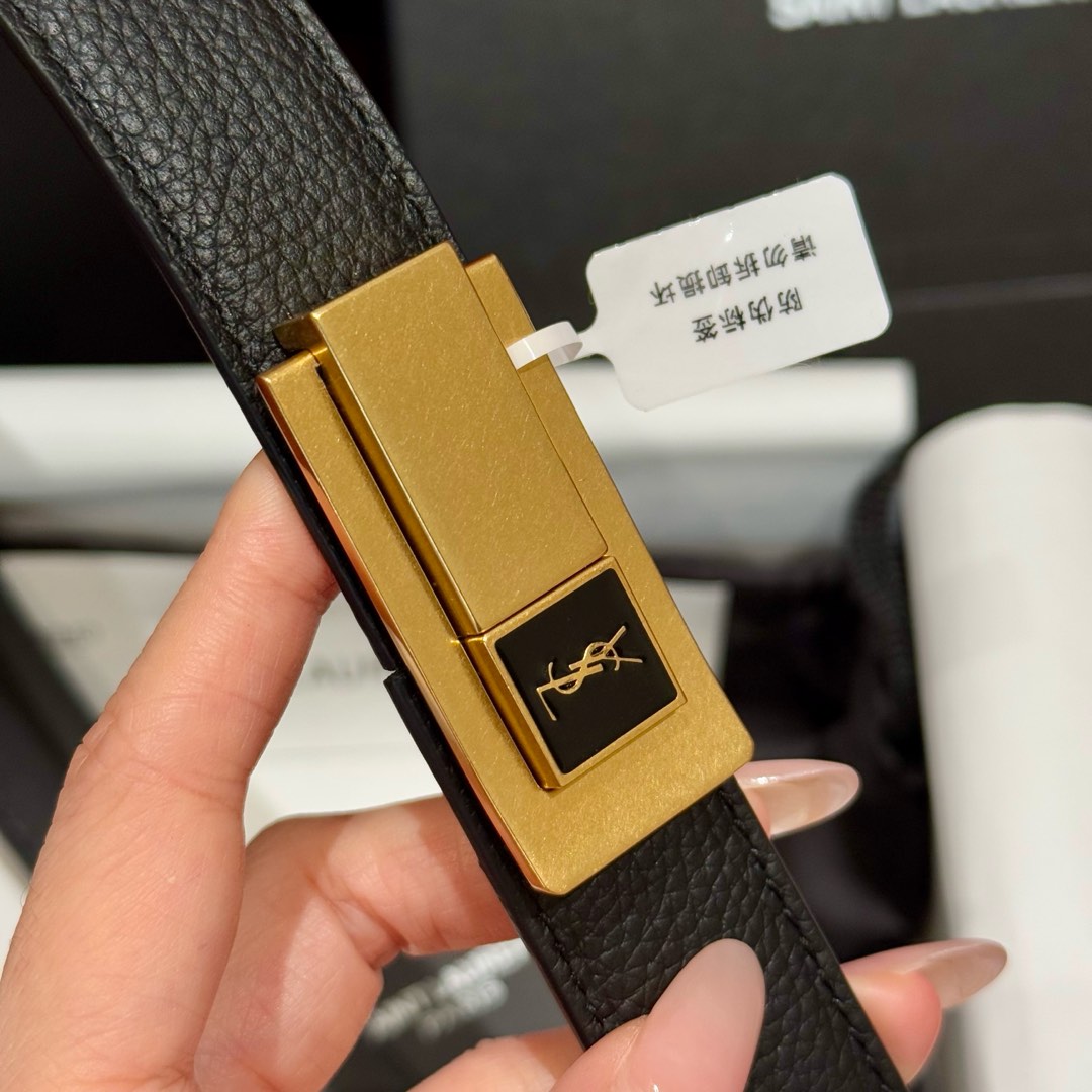 High quality, simple and refined women's waist belt 2 pcs add : 18030258501 if you need size guide
