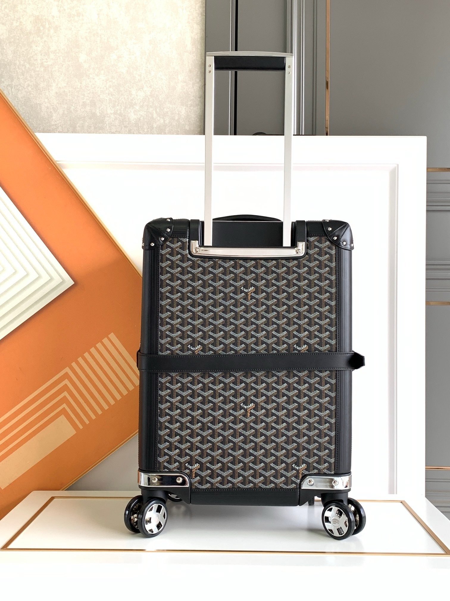 High quality retro style hand-held laptop case