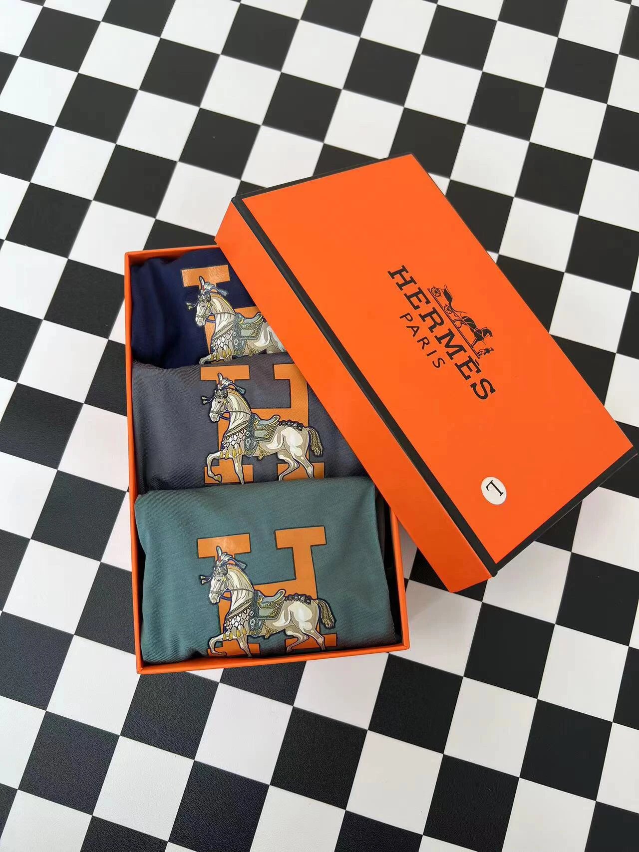 High quality men's underwear in a box of three, with a color selection of 12
