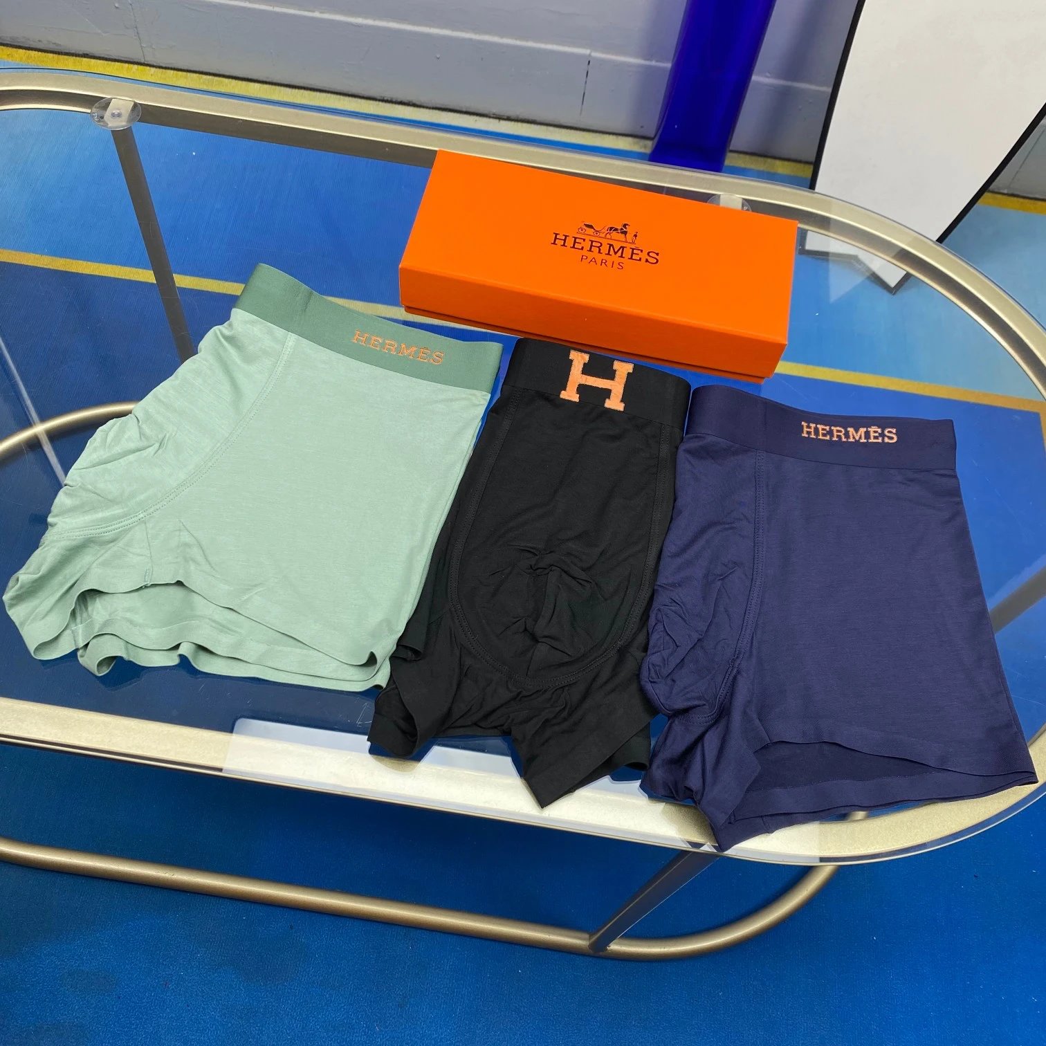 High quality men's underwear in a box of three, with a color selection of 12