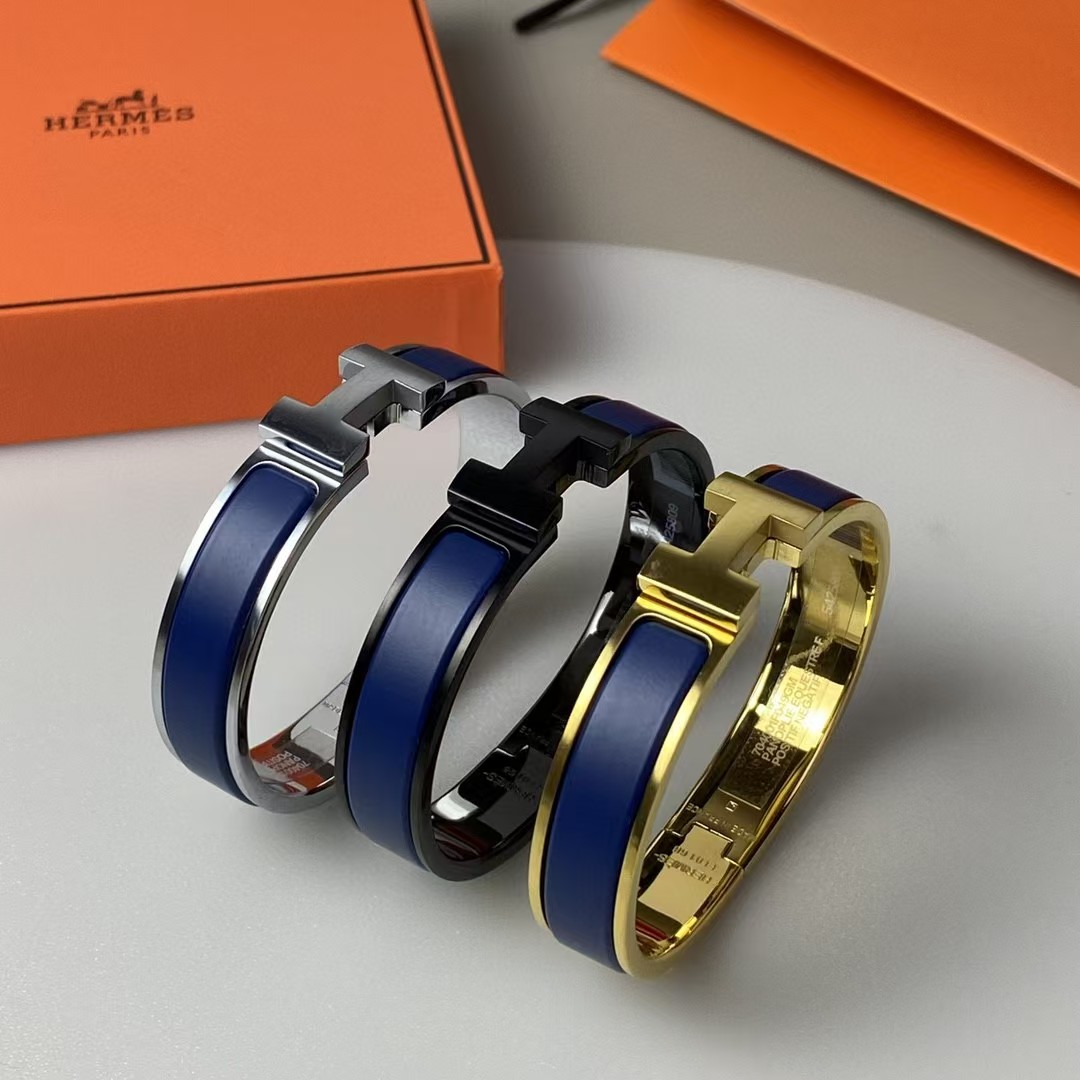 High quality enamel bracelet