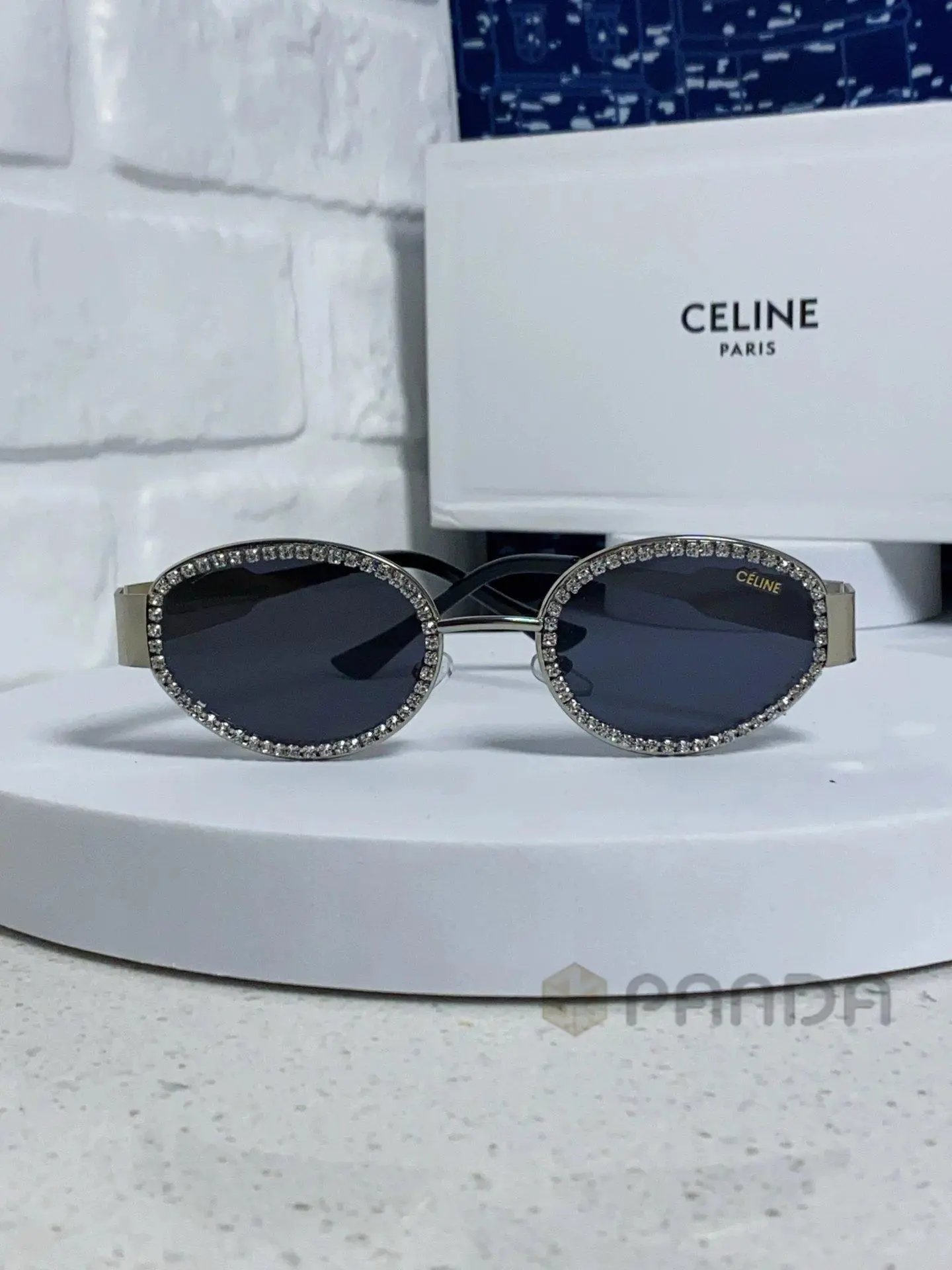 High quality thick framed gold label sunglasses 7 pcs add : 18859952090 if you need size guide