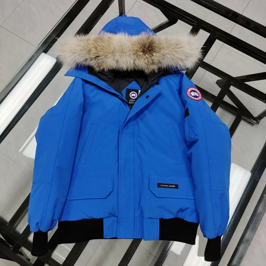 Winter zipper hooded down jacket