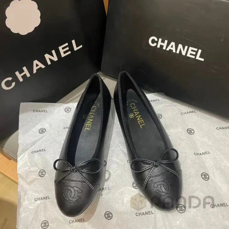 High quality Xiaoxiangfeng flat bottomed round toe shoes, please add : 18030258501 if you need size guide