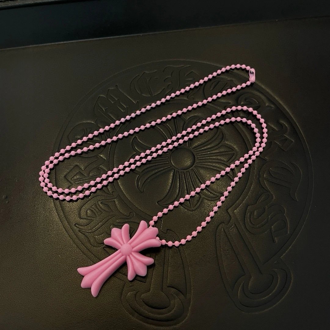 High quality cross light and playful necklace