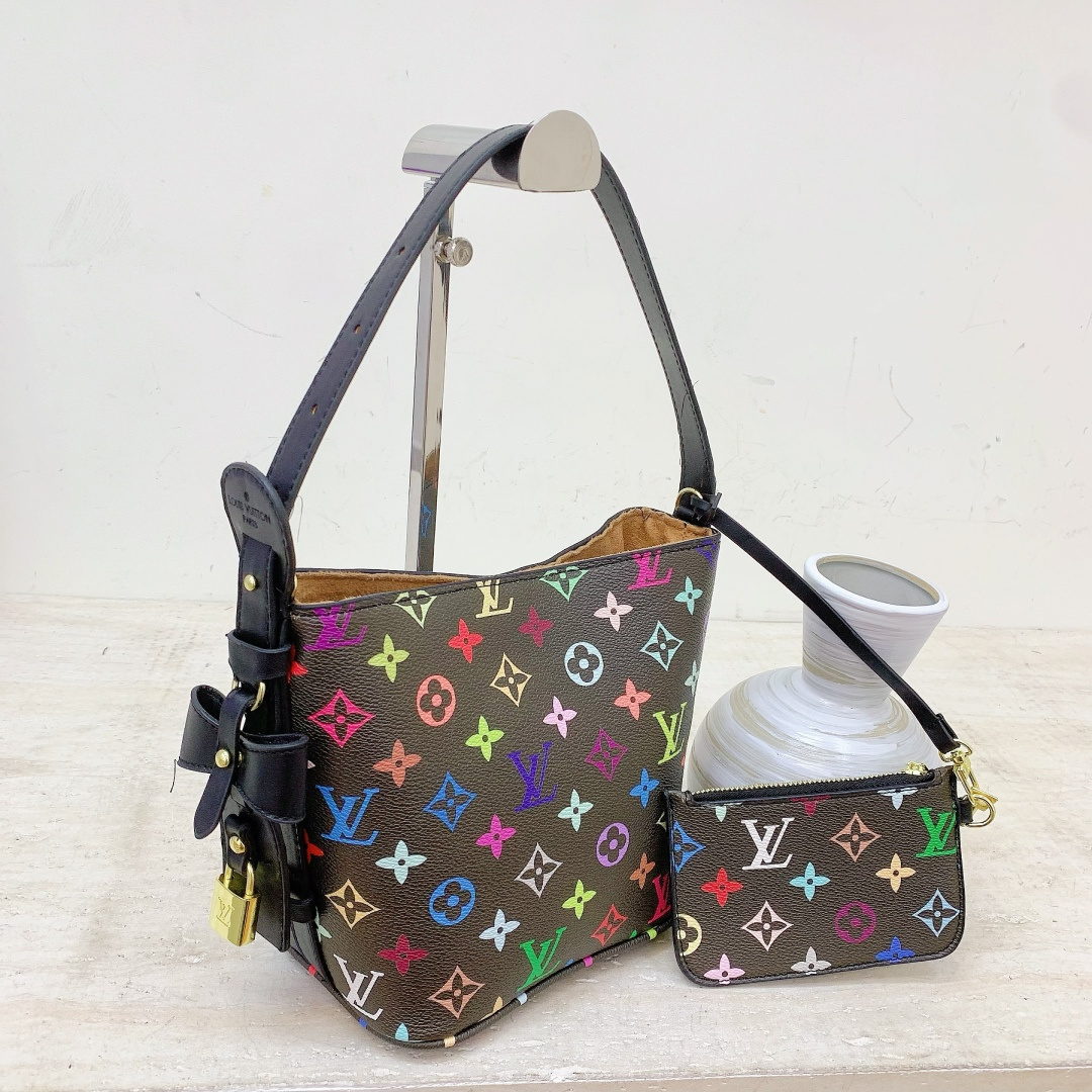 High quality crossbody bag 2