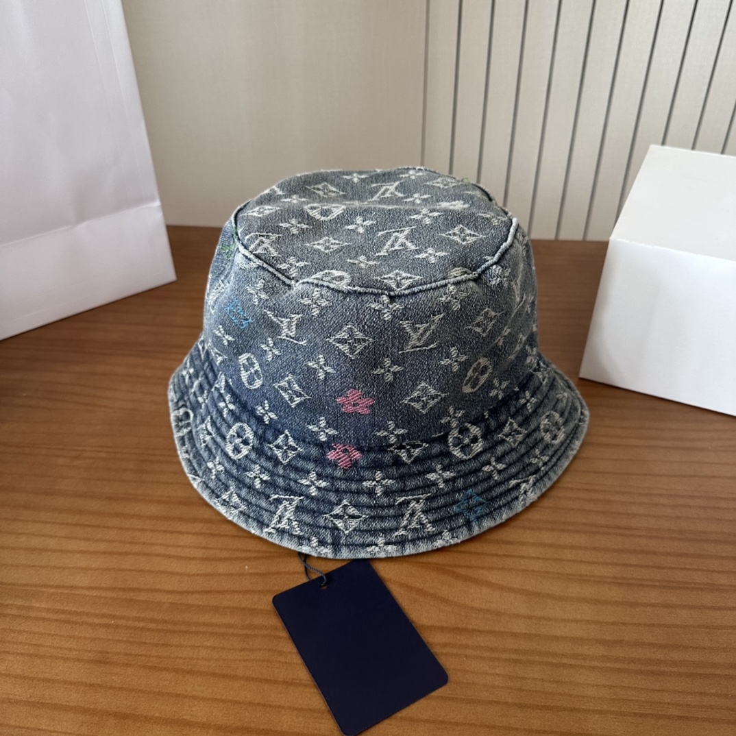 High quality and fashionable sunshade fisherman hat 2 pcs add : 18859952090 if you need size guide