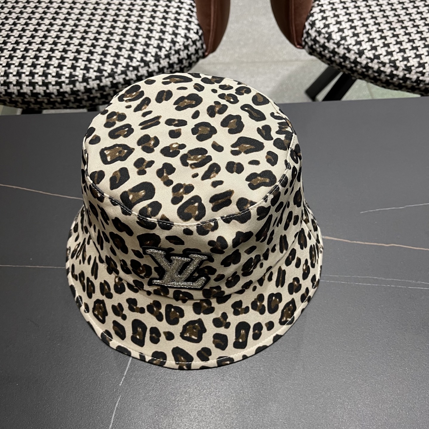 High quality and fashionable sunshade fisherman hat 2 pcs add : 18859952090 if you need size guide