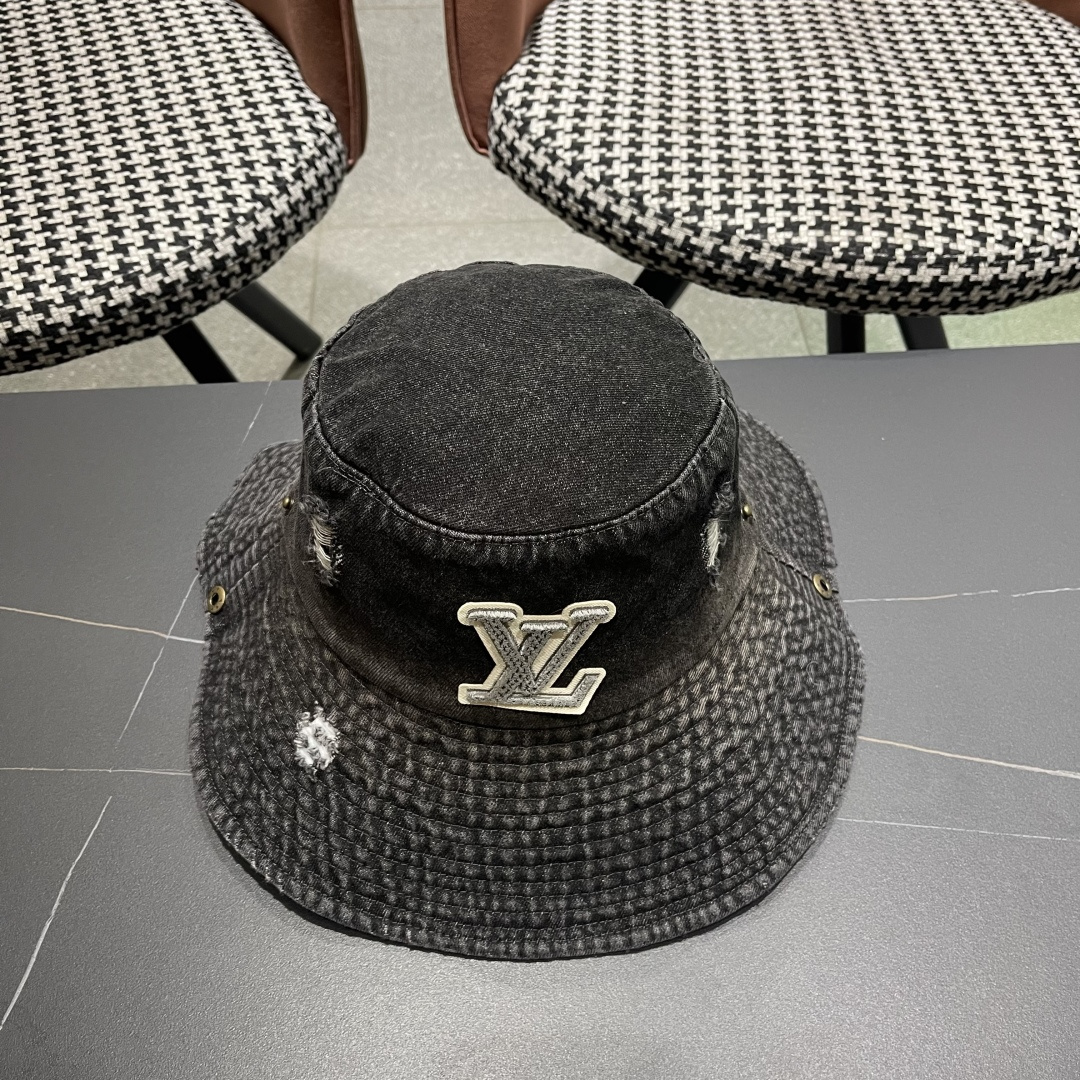 High quality and fashionable sunshade fisherman hat 2 pcs add : 18859952090 if you need size guide