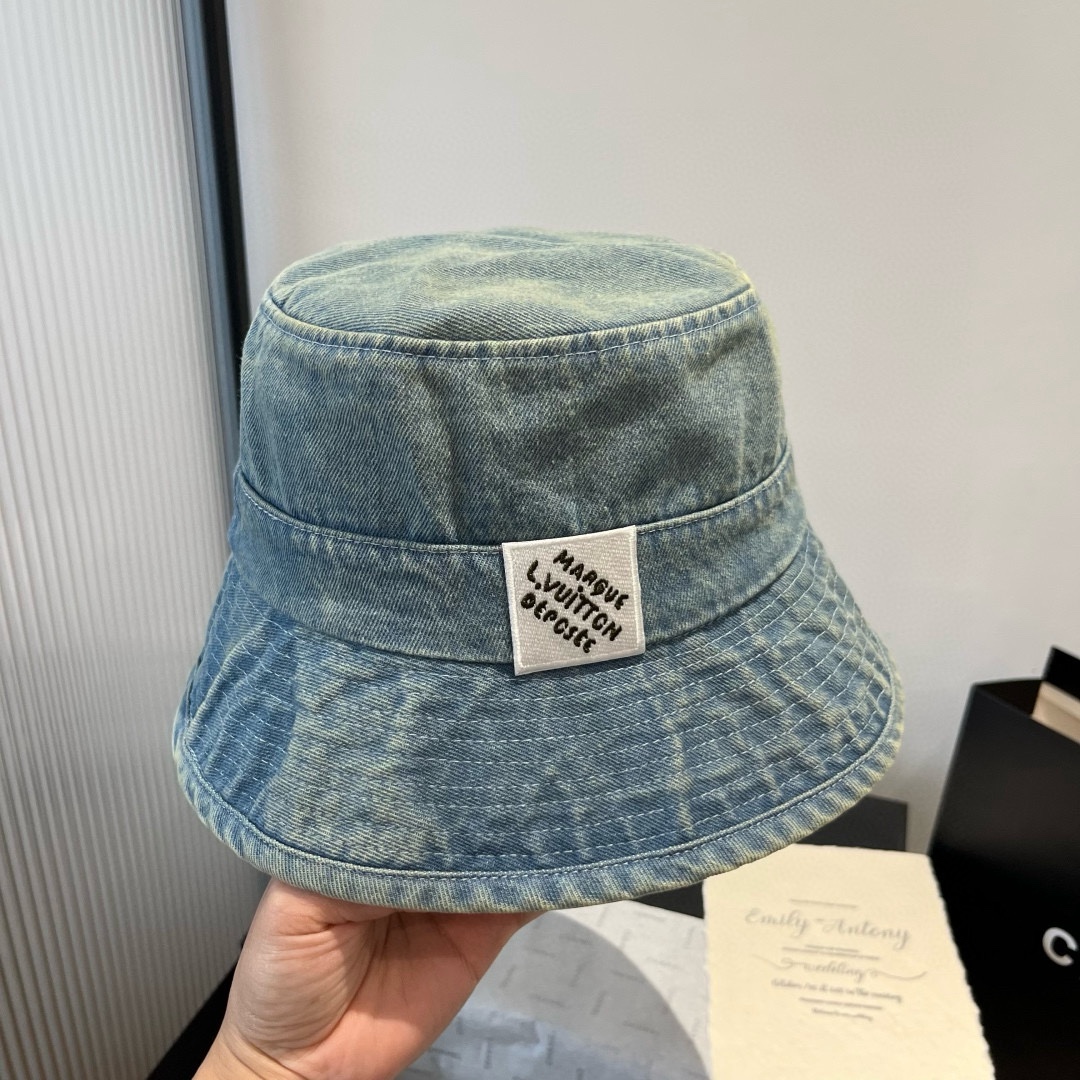 High quality and fashionable sunshade fisherman hat 2 pcs add : 18859952090 if you need size guide