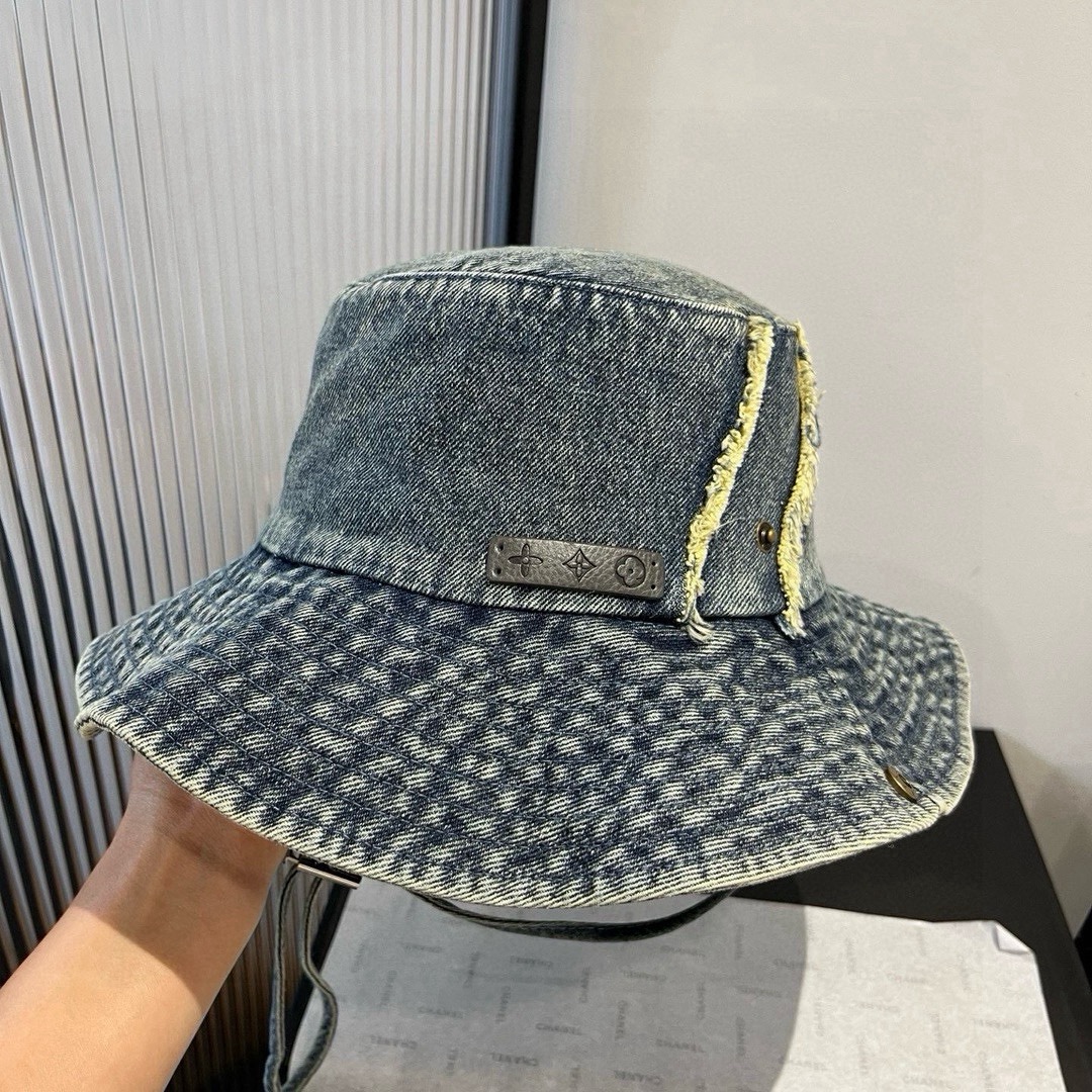 High quality and fashionable sunshade fisherman hat 2 pcs add : 18859952090 if you need size guide