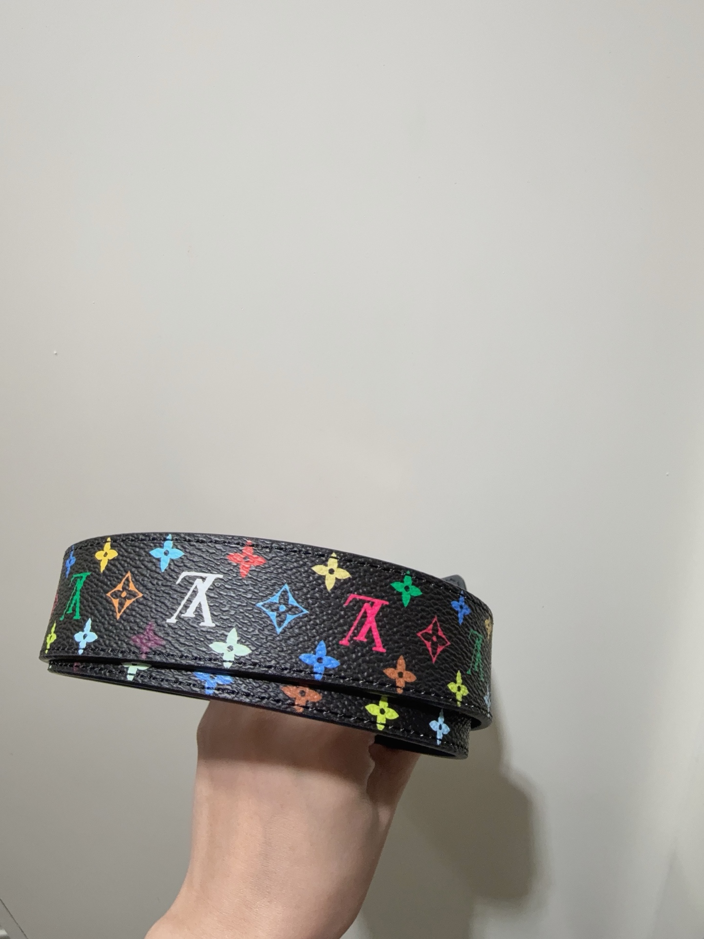 High quality, simple and refined women's waist belt 1 pls add : 18030258501 if you need size guide