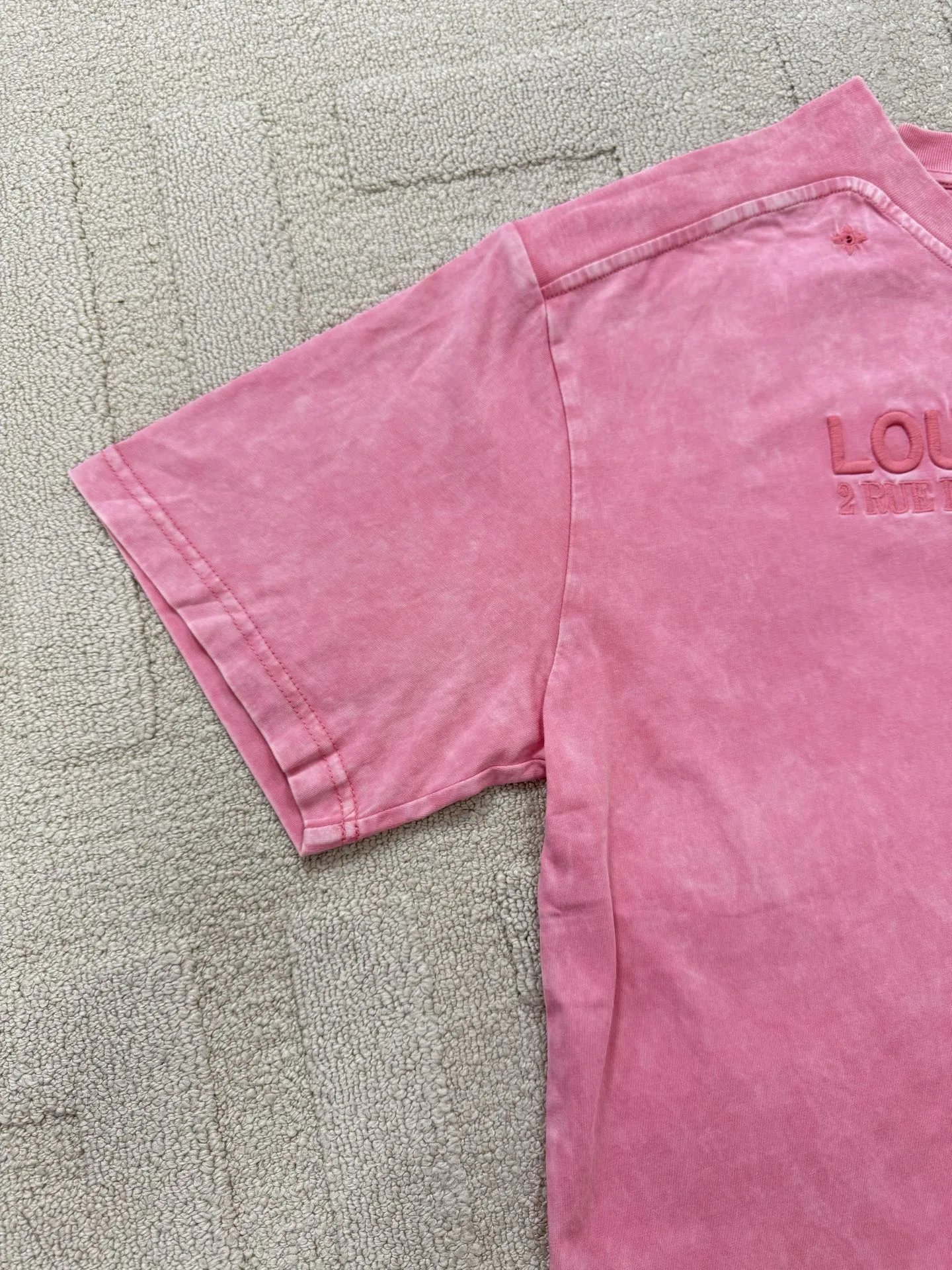 High quality women's chain printed short sleeves, please add : 18859952090 if you need size guidance