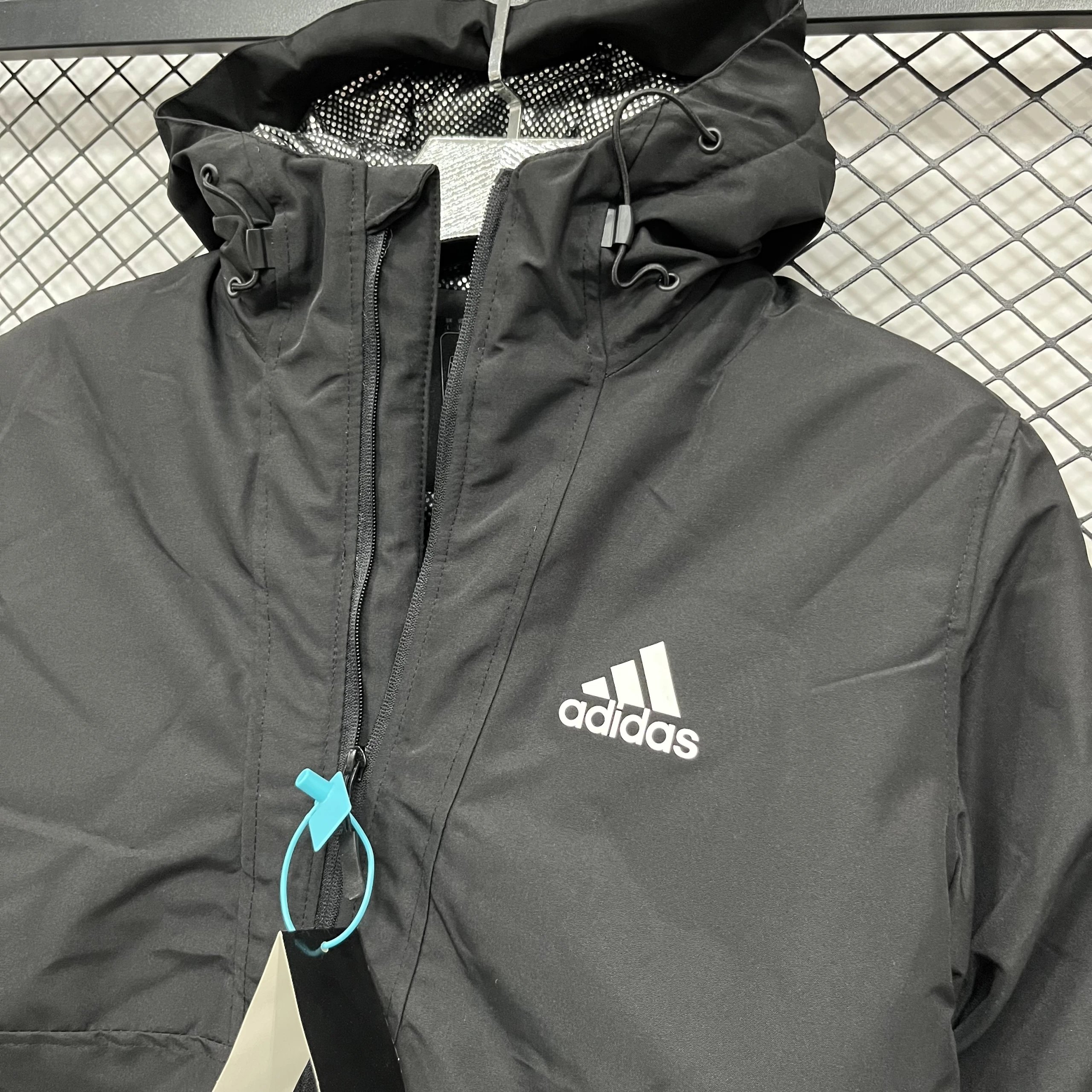High quality, simple and fashionable heating cotton submachine jacket, please add : 18030258501 if you need size gu