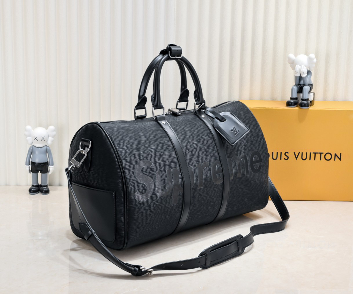 High quality printed large capacity travel bag PLS add : if you need size guide
