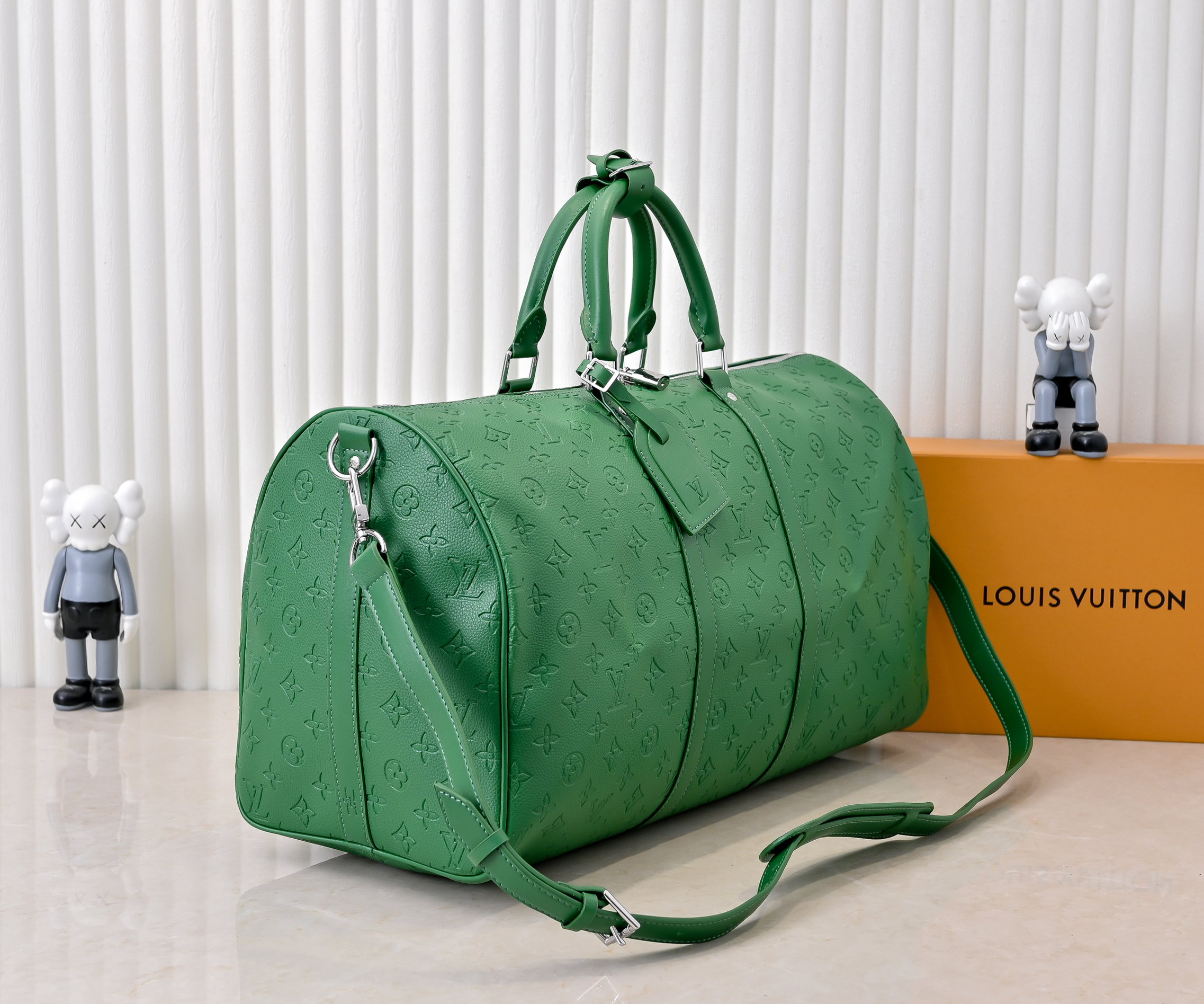 High quality printed large capacity travel bag PLS add : if you need size guide