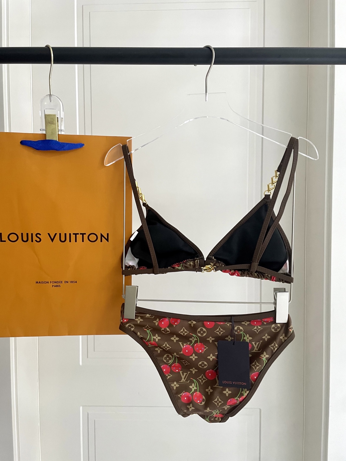 High quality bikini set 6pcs add : 18859952090 if you need size guide