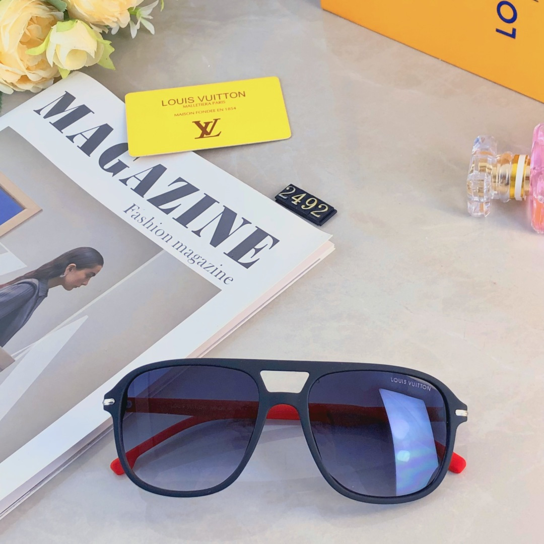 High quality temperament sunscreen sunglasses 4pcs add : 18030258501 if you need size guide