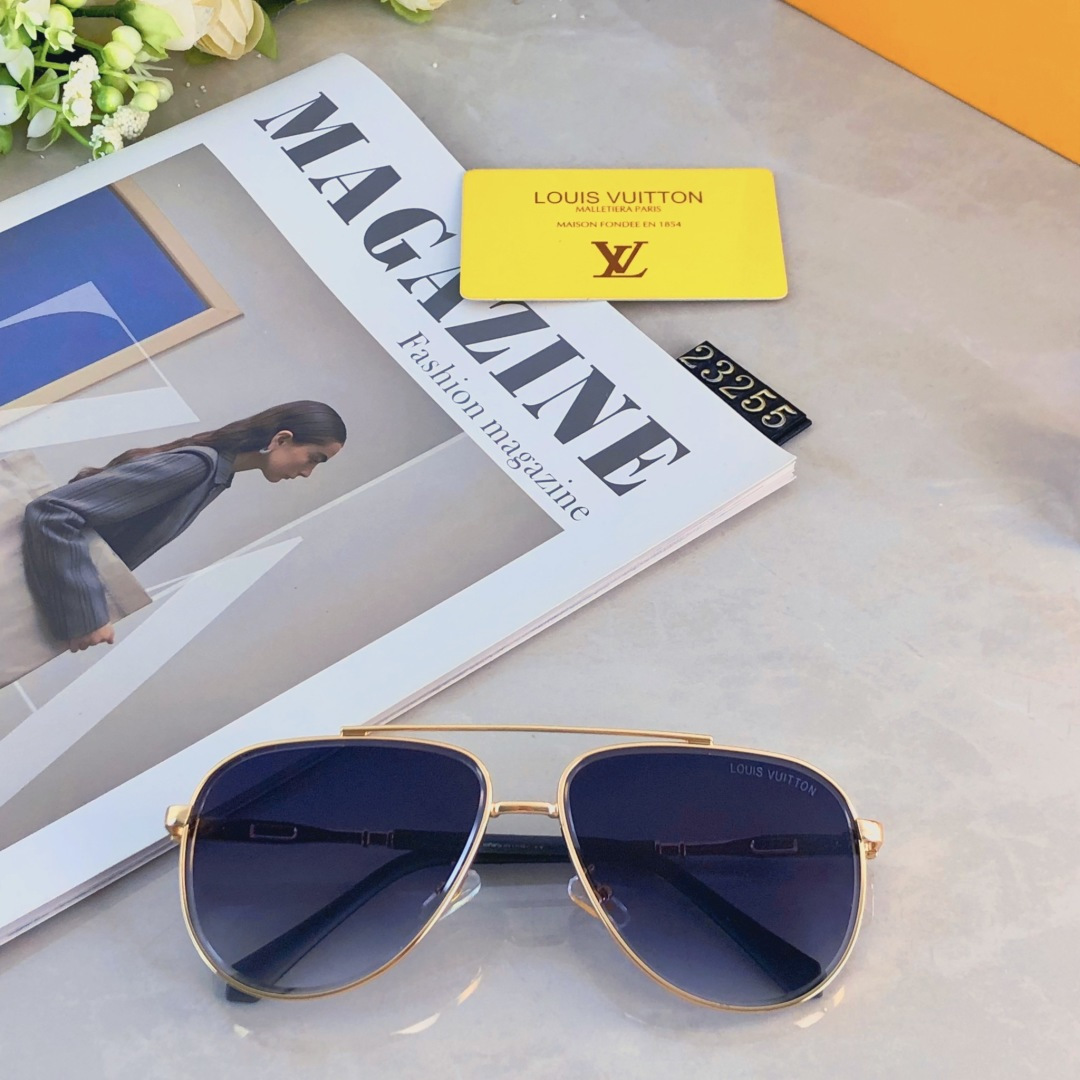 High quality temperament sunscreen sunglasses 4pcs add : 18030258501 if you need size guide