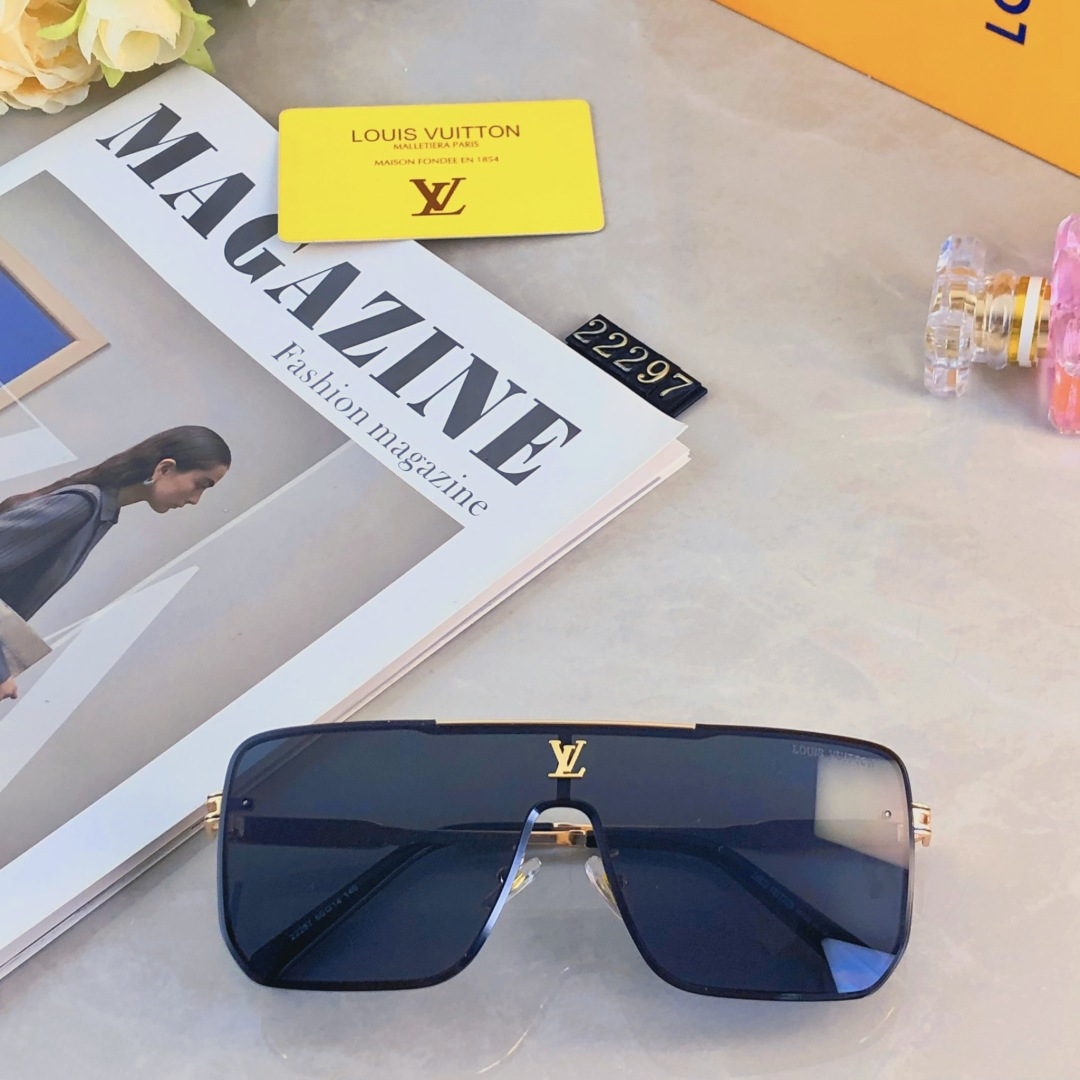 High quality temperament sunscreen sunglasses 4pcs add : 18030258501 if you need size guide