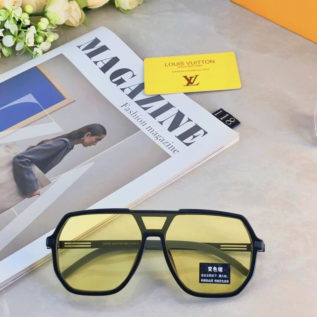 High quality temperament sunscreen sunglasses 4pcs add : 18030258501 if you need size guide