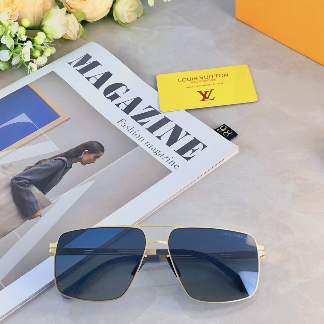 High quality temperament sunscreen sunglasses 4pcs add : 18030258501 if you need size guide