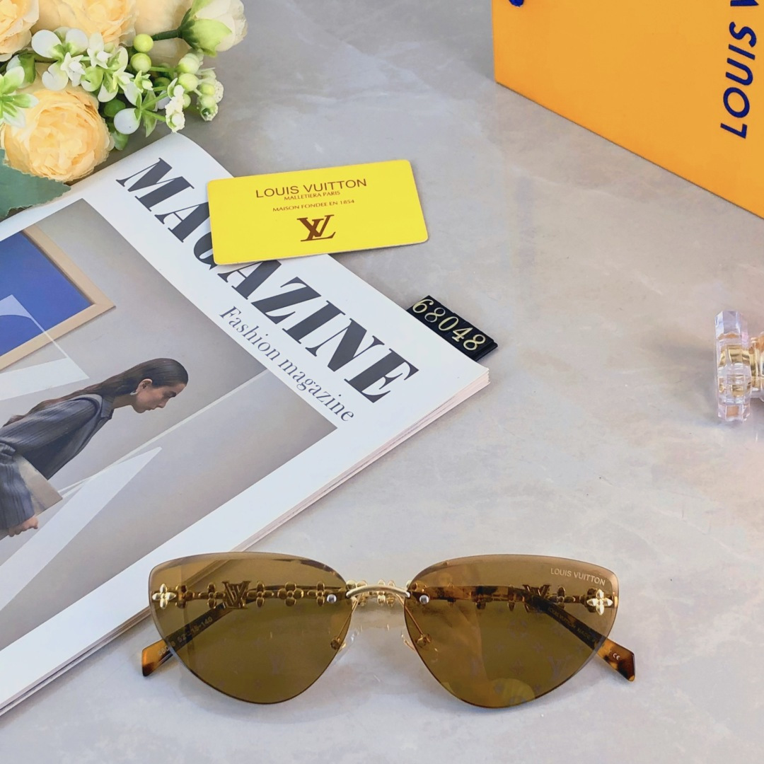 High quality temperament sunscreen sunglasses 1 pls add : 18030258501 if you need size guide
