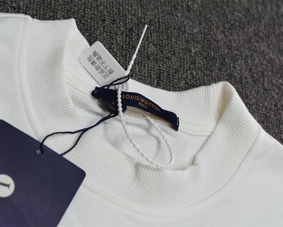 High quality minimalist letter printed round neck looped hoodie 1 pls add : 18030258501 if you need size guide