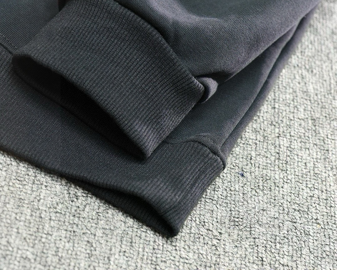 High quality minimalist letter printed round neck looped hoodie 1 pls add : 18030258501 if you need size guide