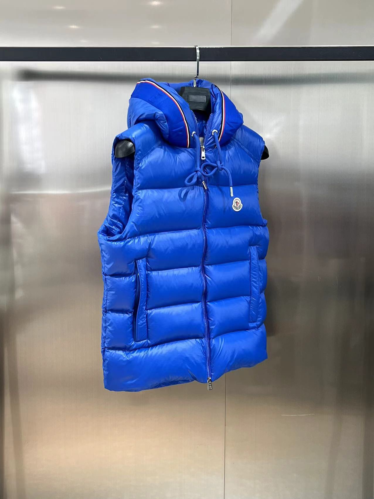 OWN - Casual vest 1