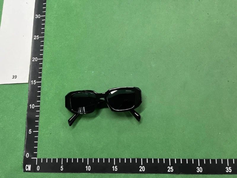 工厂高品质眼镜-UN-001-XW