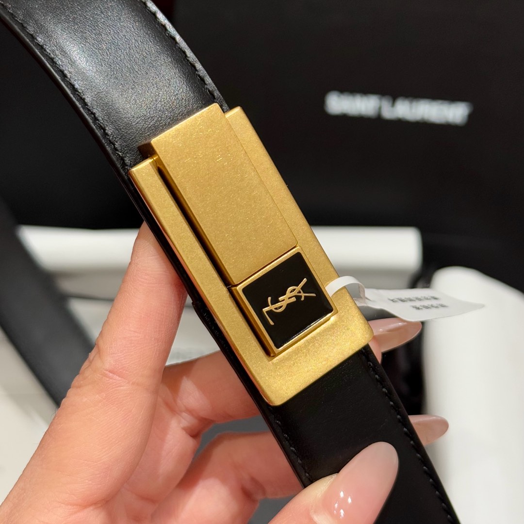 High quality, simple and refined women's waist belt 2 pcs add : 18030258501 if you need size guide