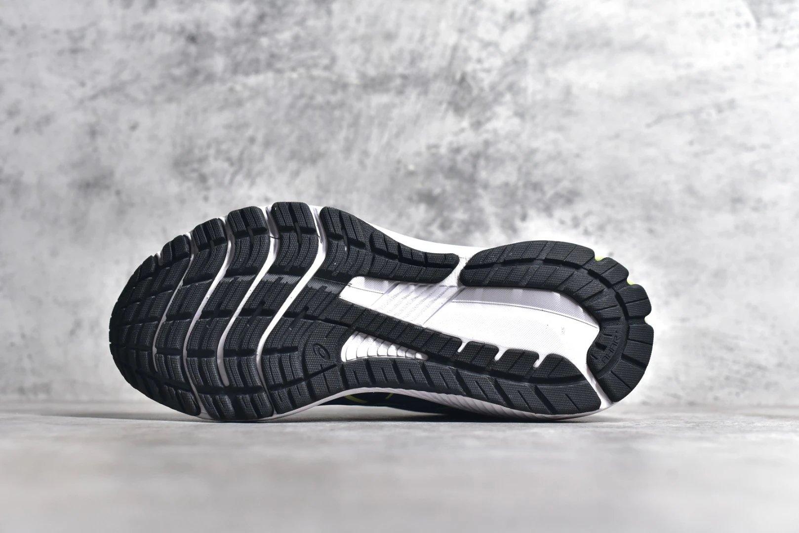 Freps - High Quality Shoes 003