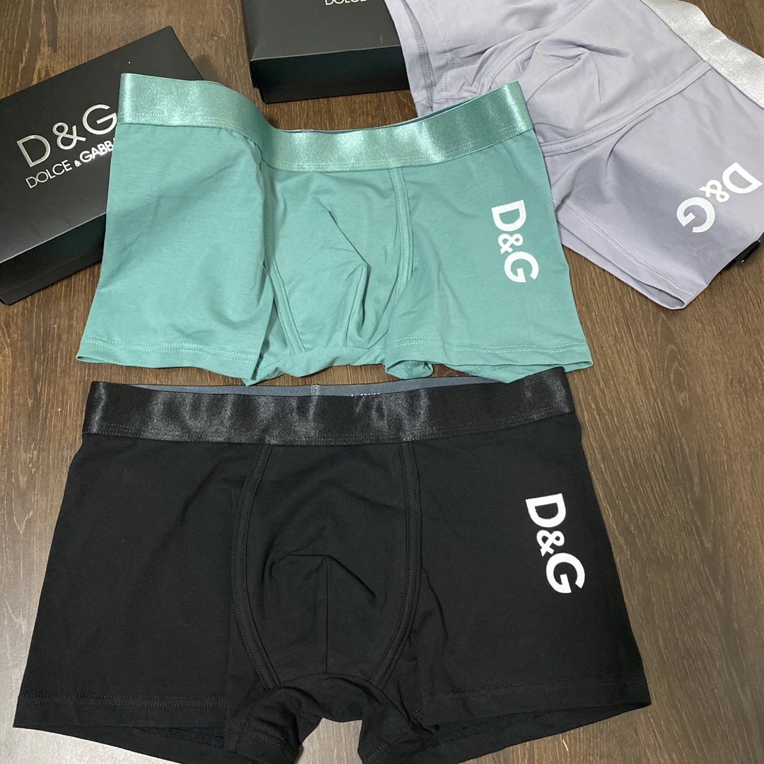 High quality men's underwear in a box of three, available in 19 colors