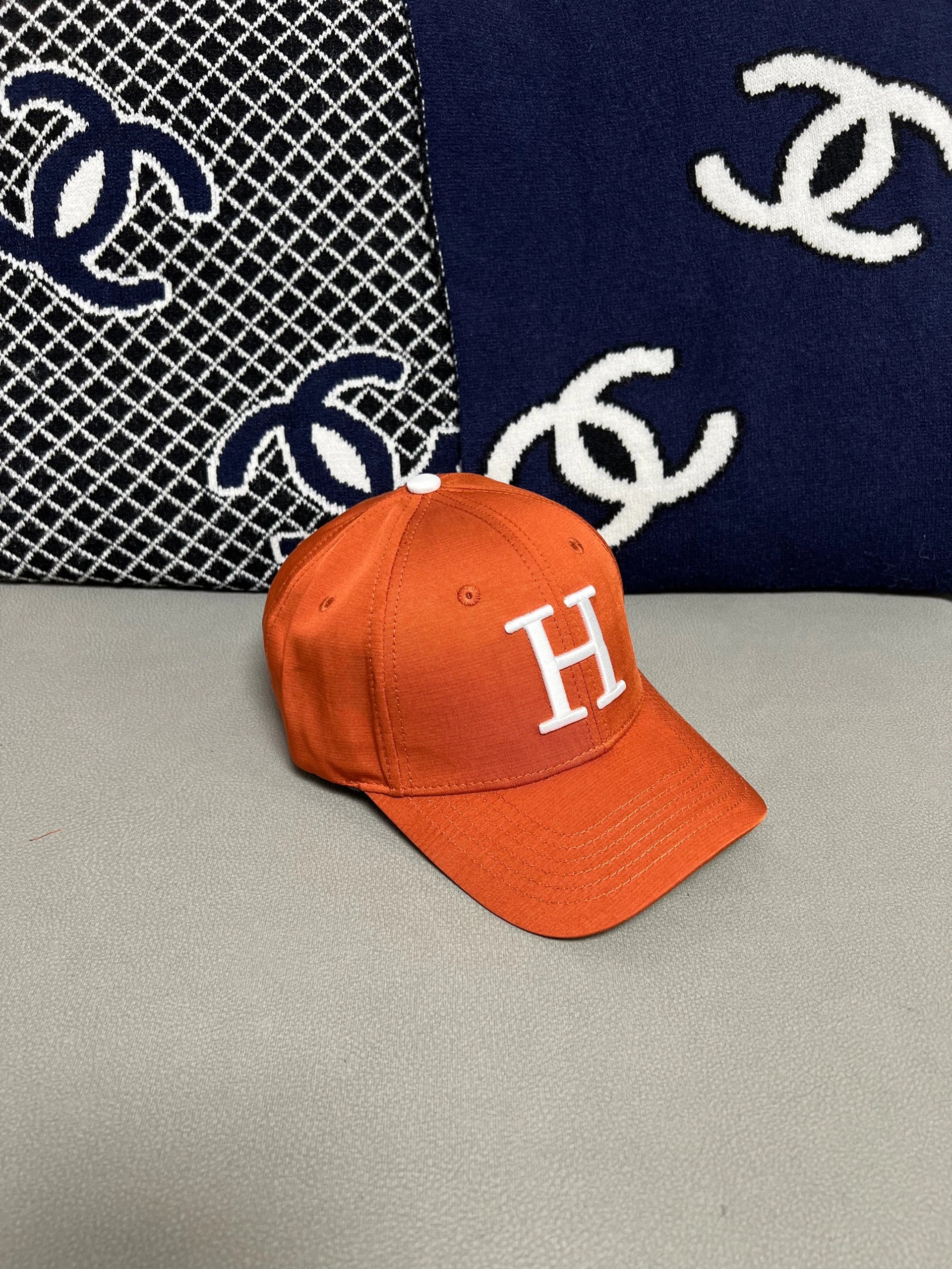 High quality versatile casual hat 002